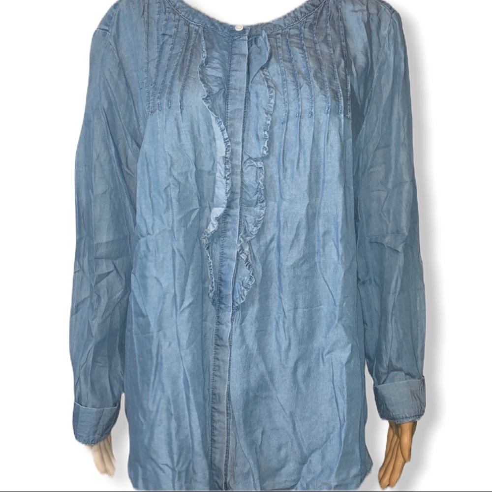 💕3/$25‼️💕KHAKIS & CO. DENIM LONG SLEEVE BLOUSE